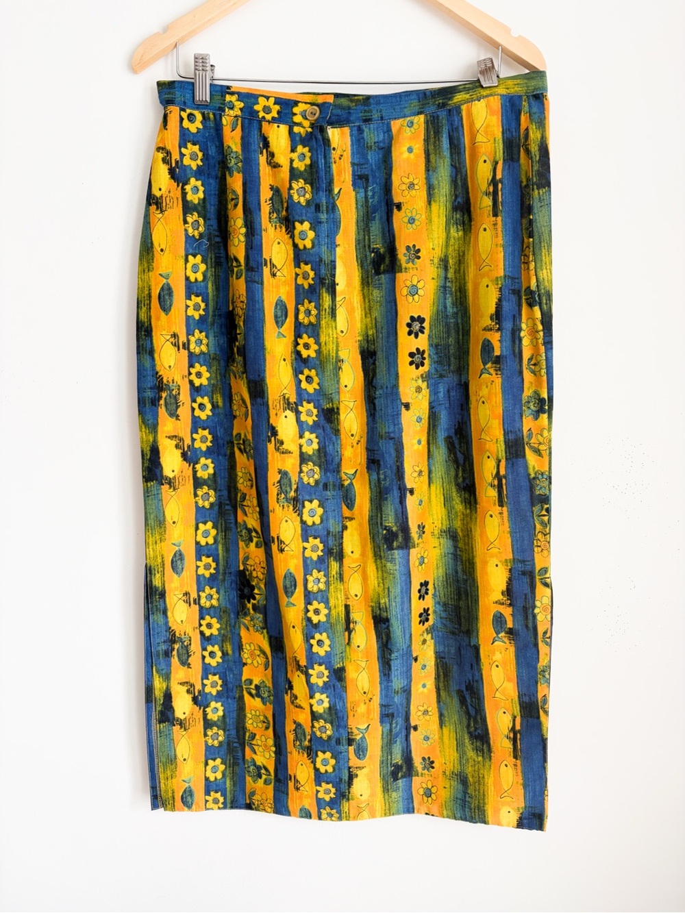 Vintage AGMIR Fish & Floral Print Maxi Skirt, Size L (32” W) – Made in Europe - Picture 3 of 12